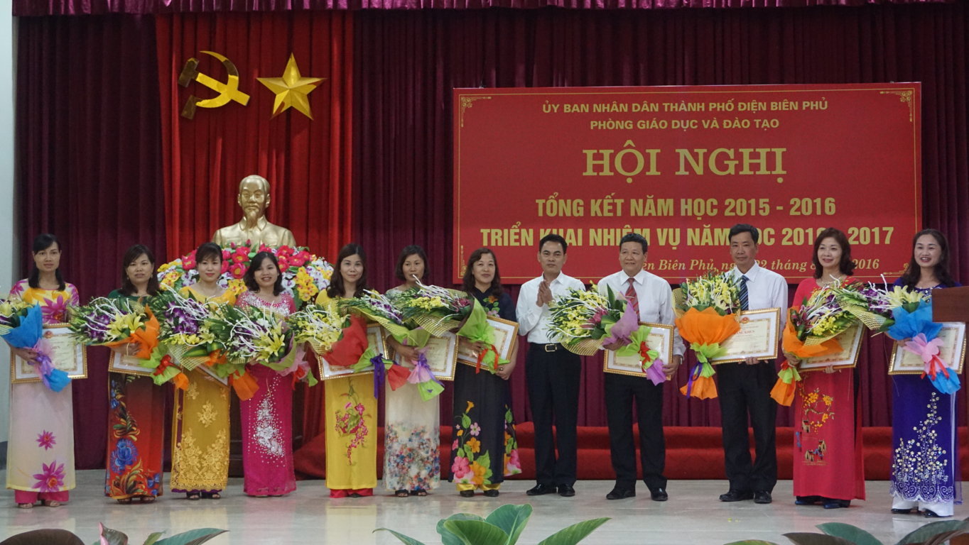 hoi nghi tk nam hoc 15 16 trien khai nhiem vu 16 17